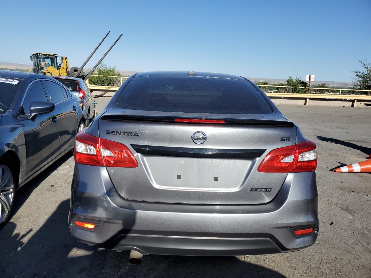 3N1AB7AP9JY257414 2018 Nissan Sentra S