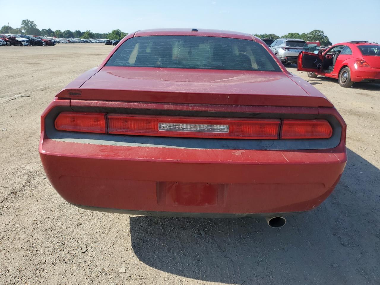 2B3LJ44VX9H526735 2009 Dodge Challenger Se