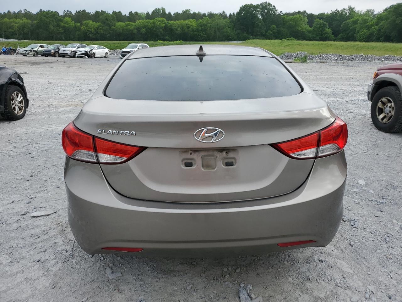 5NPDH4AE5DH240049 2013 Hyundai Elantra Gls