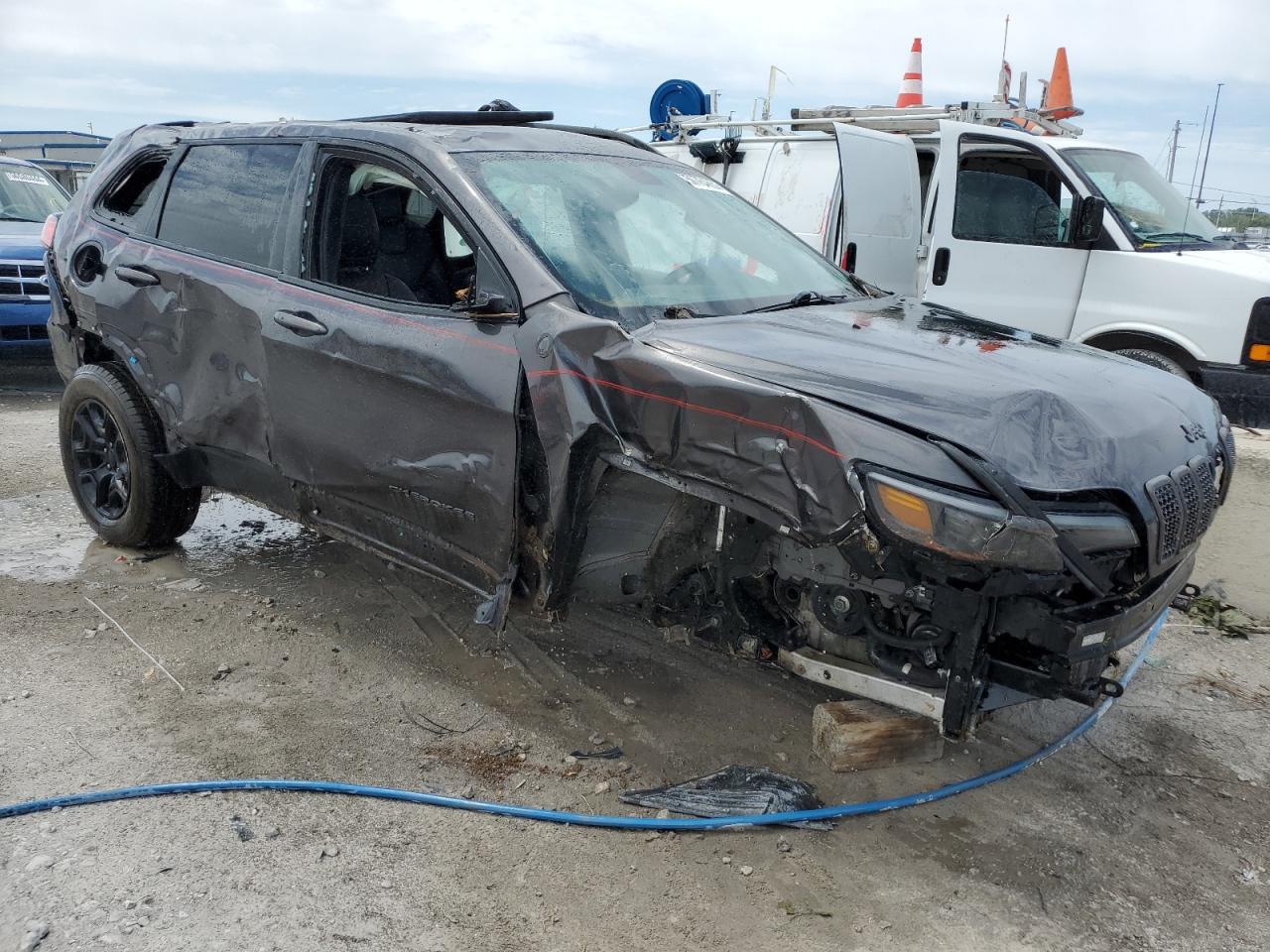 2019 Jeep CHEROKEE, TRAILHAWK