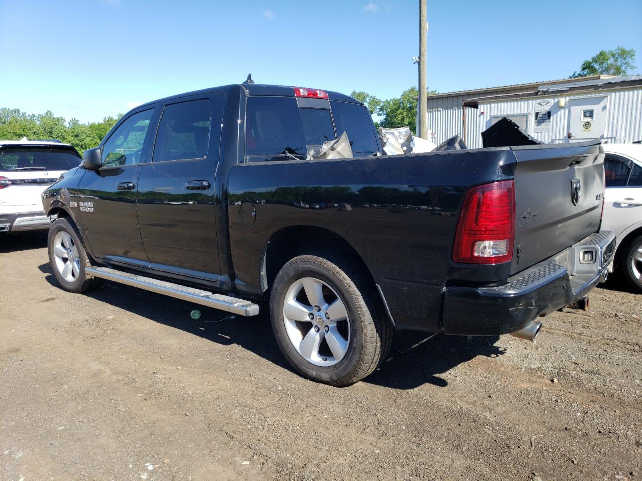 1C6RR7MT3FS545429 2015 Ram 1500 Sport