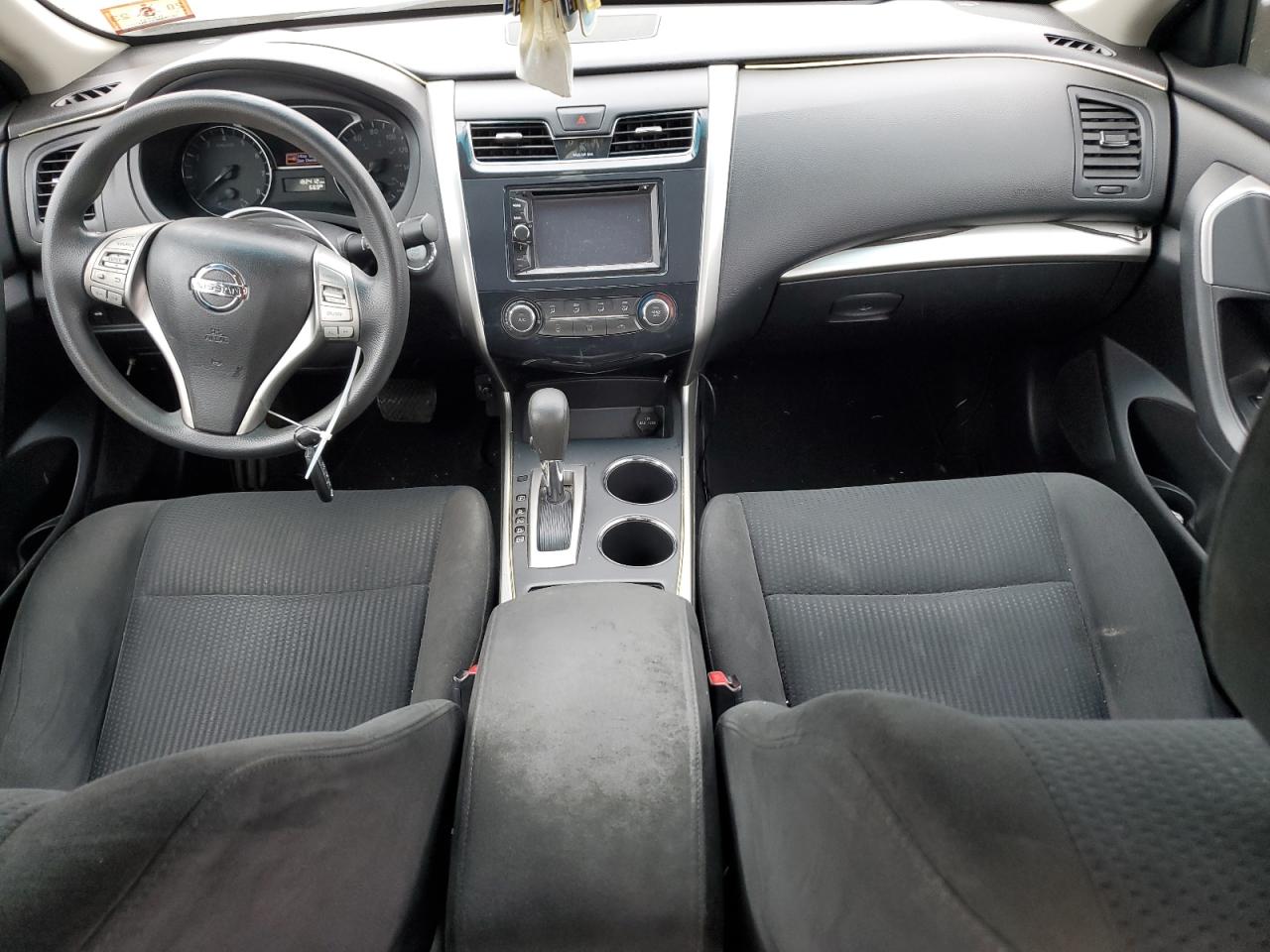 2015 Nissan Altima 2.5 vin: 1N4AL3AP7FN345617