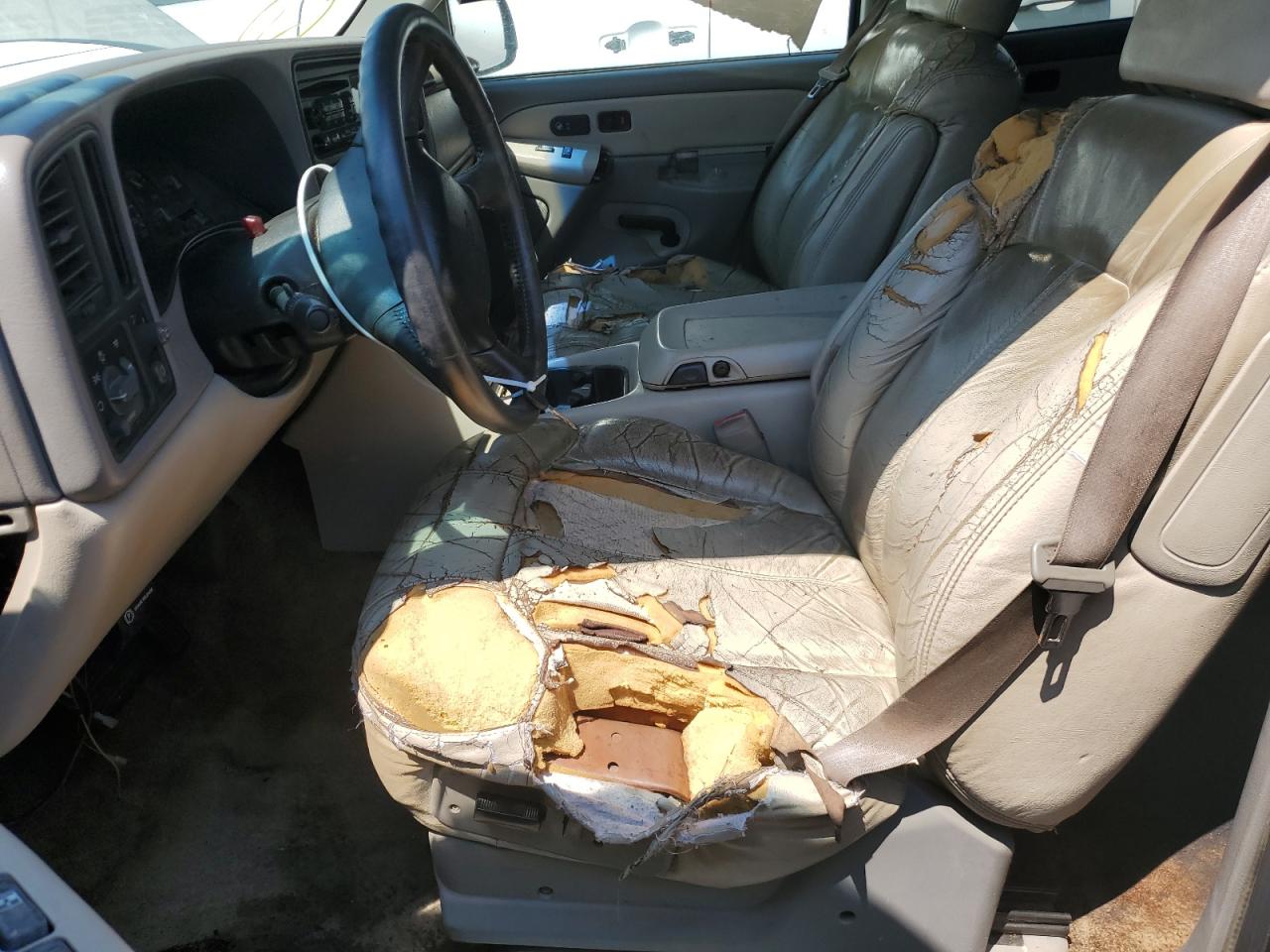 1GNEC13T31J128860 2001 Chevrolet Tahoe C1500