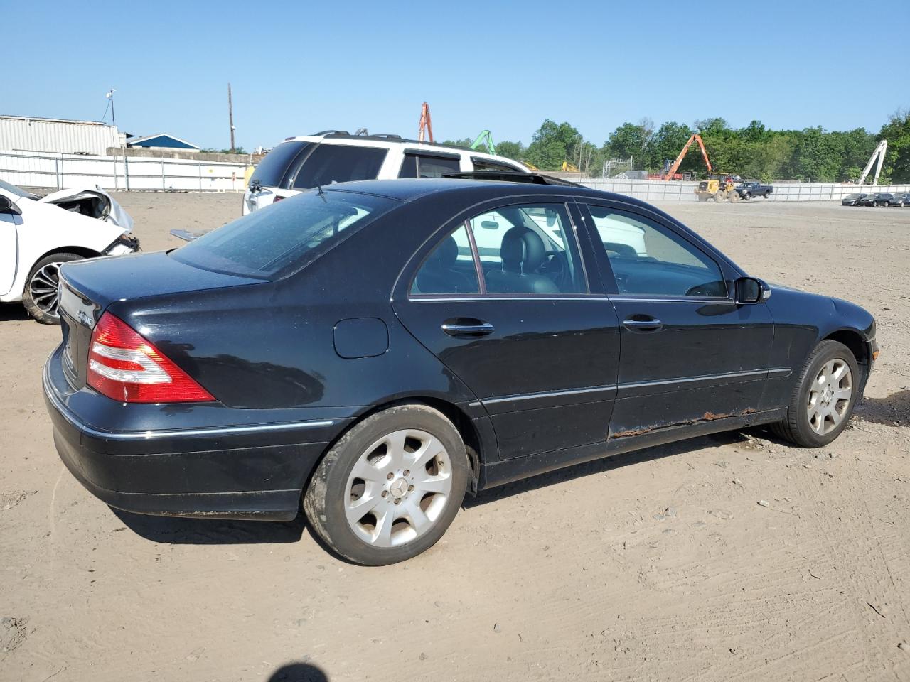 WDBRF81J05F692310 2005 Mercedes-Benz C 240 4Matic