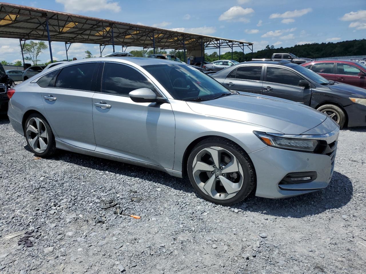 1HGCV2F91JA042013 2018 Honda Accord Touring