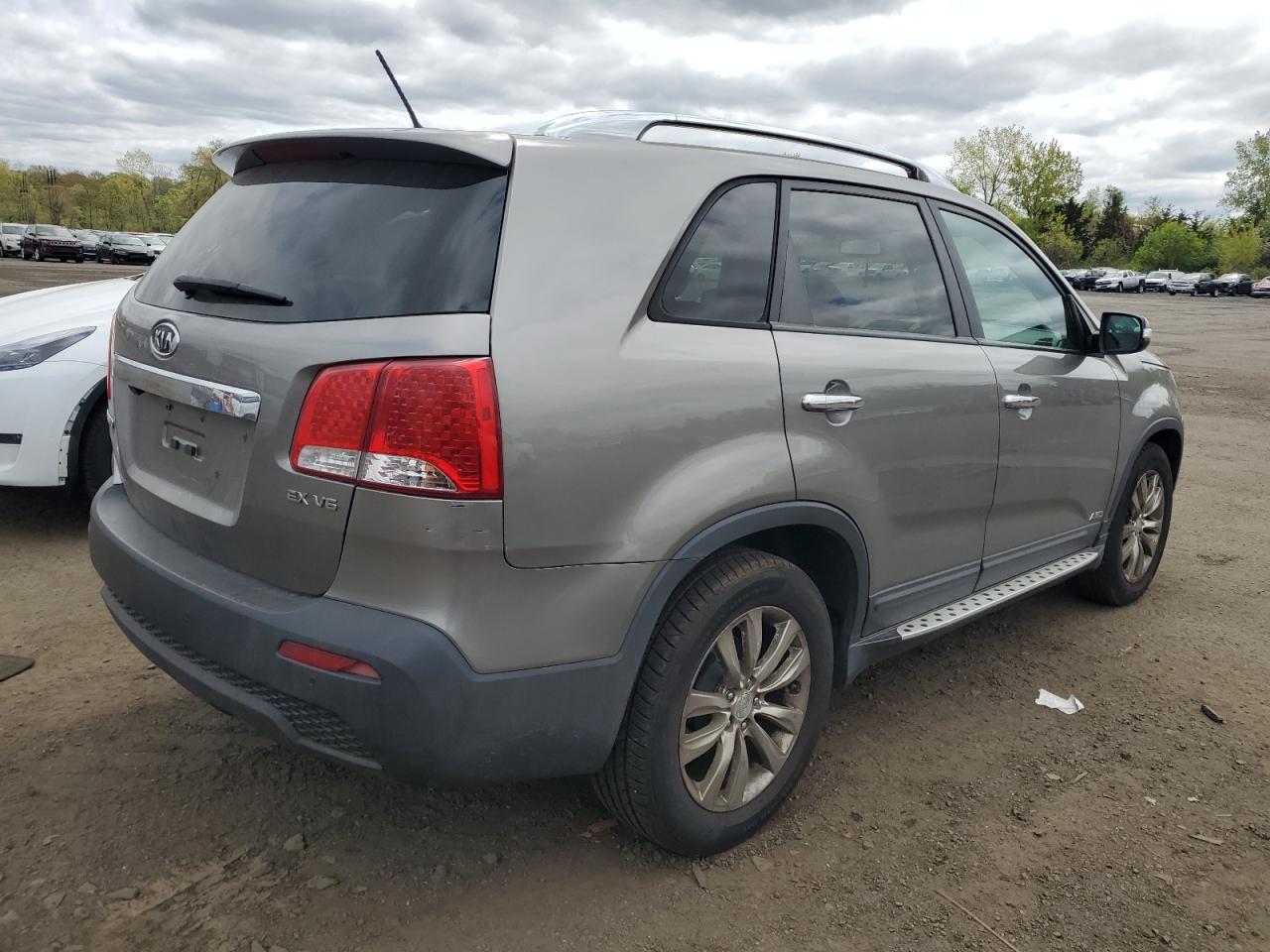 5XYKUDA2XBG155866 2011 Kia Sorento Ex