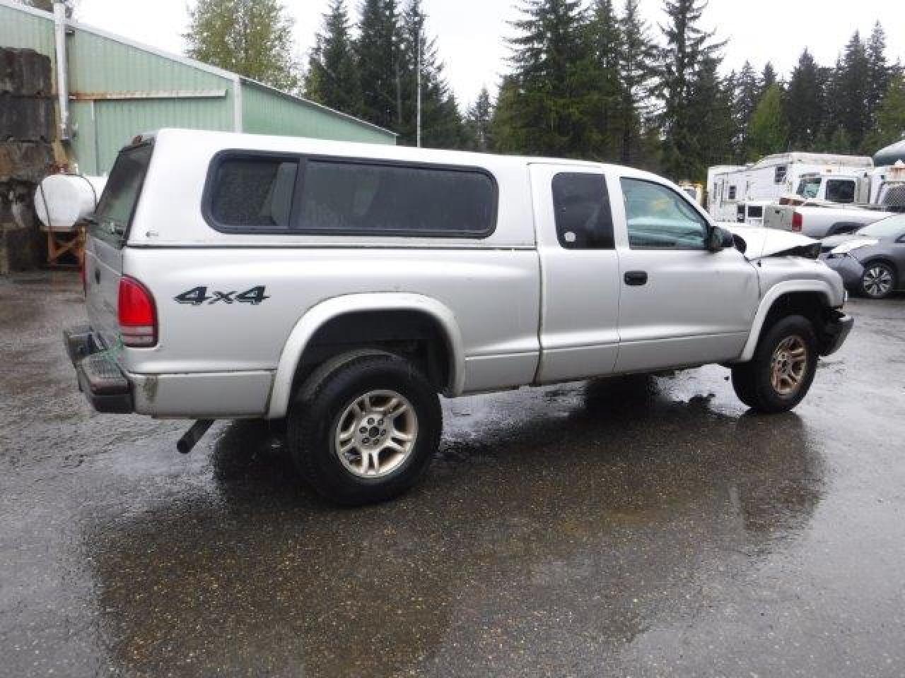 1D7HG12KX4S556979 2004 Dodge Dakota Sxt