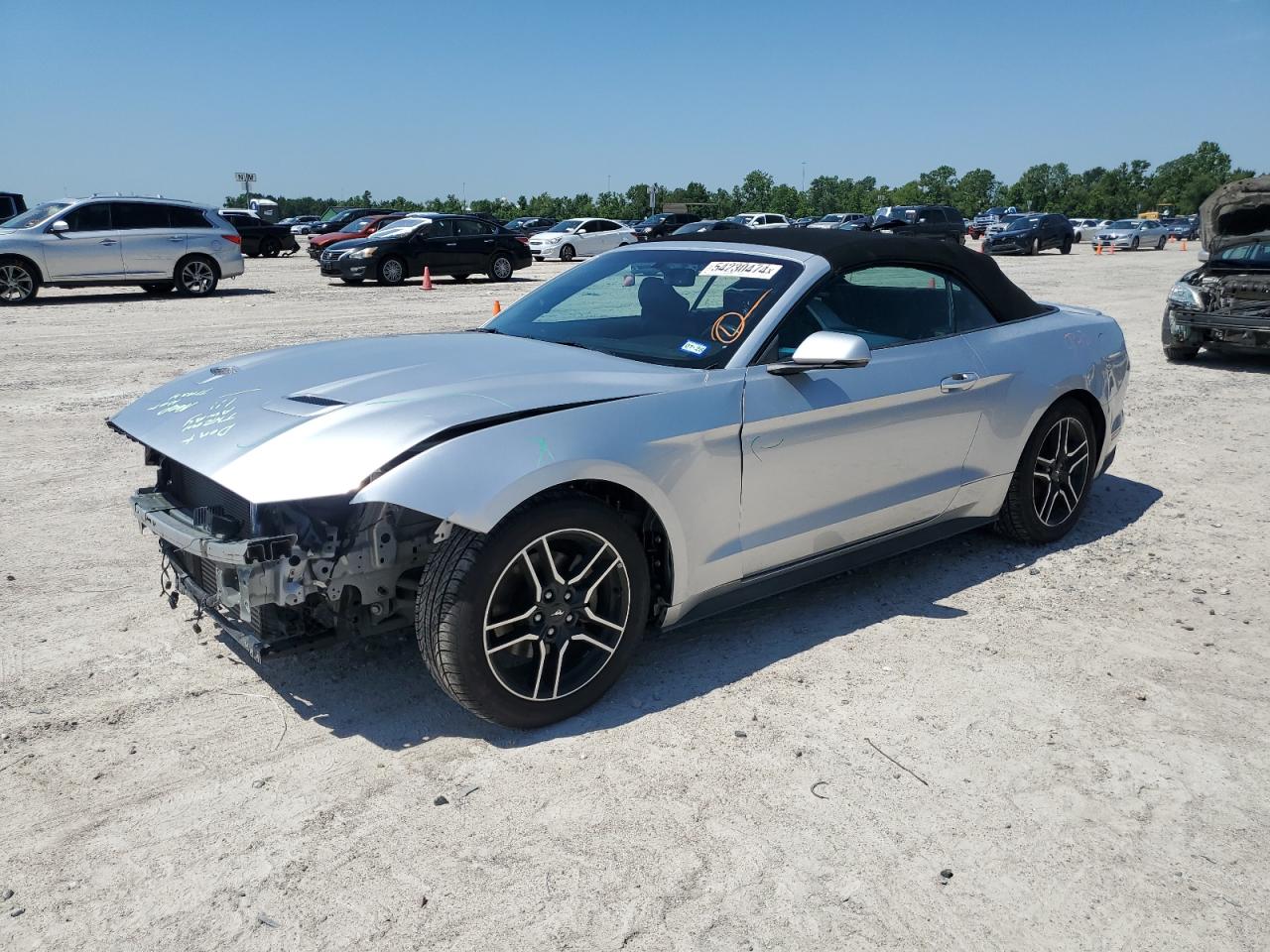 1FATP8UH5J5132396 2018 Ford Mustang