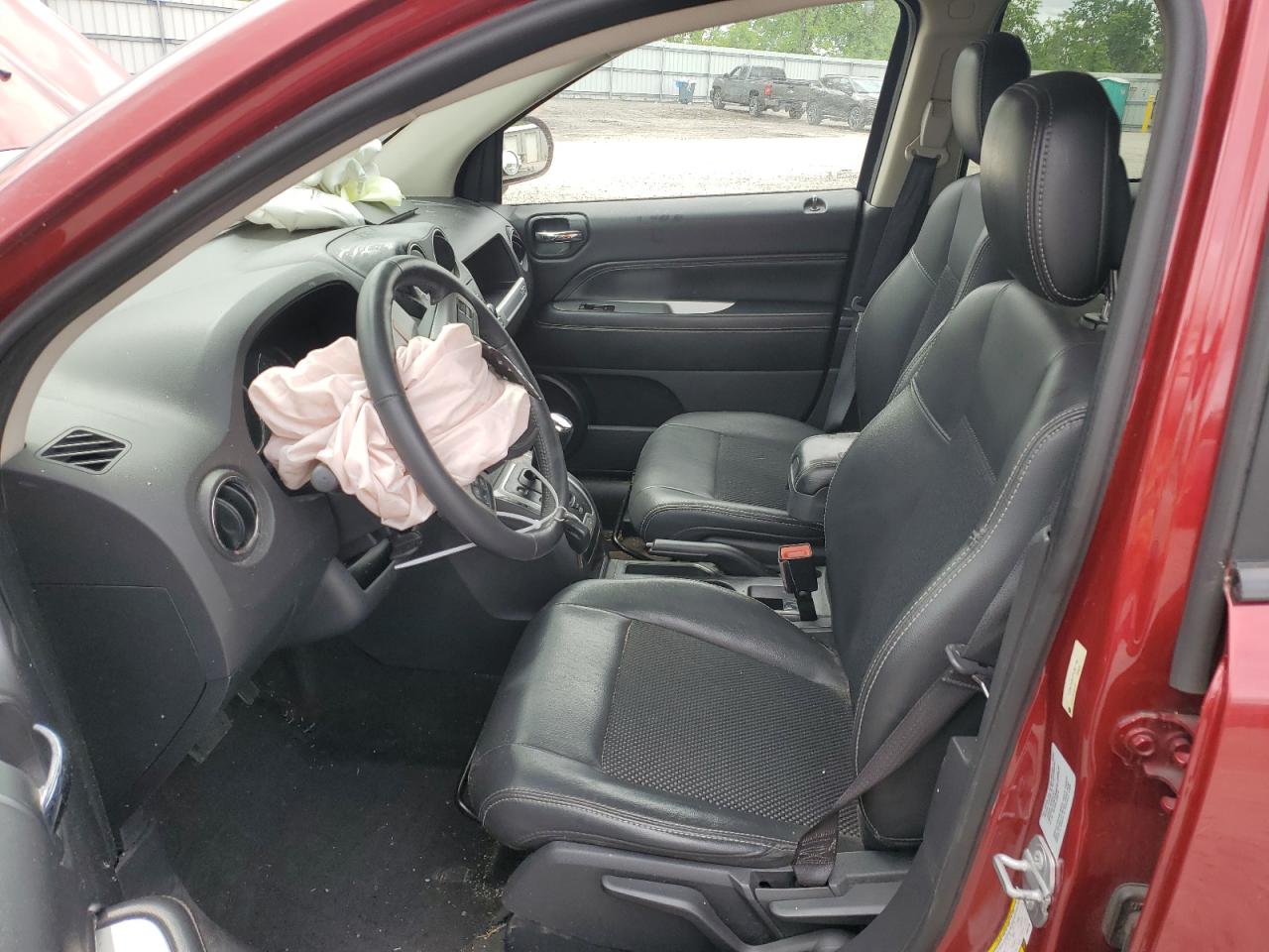 1C4NJDEB2FD307790 2015 Jeep Compass Latitude