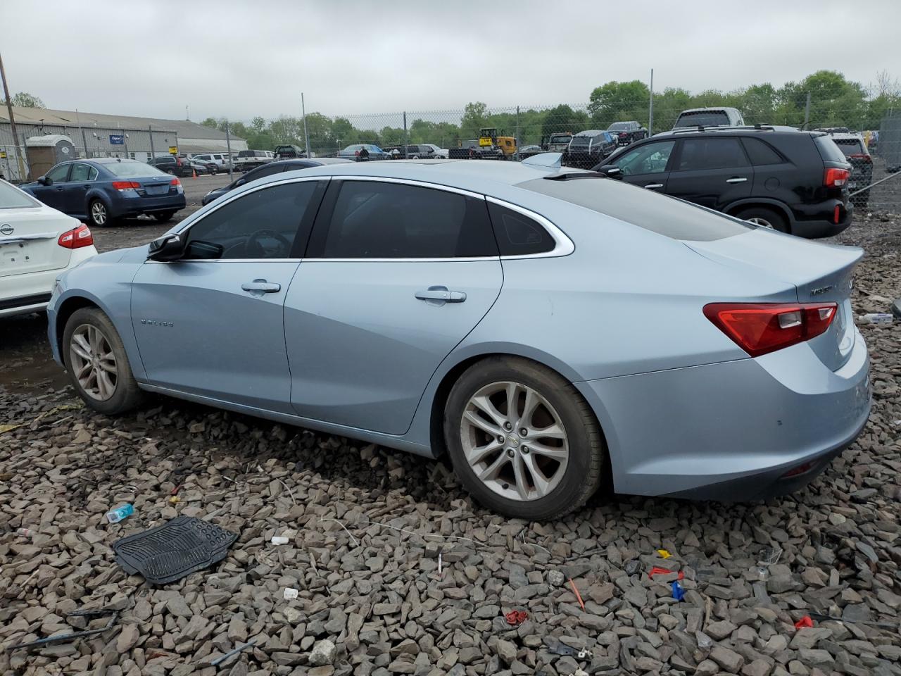 1G1ZD5ST0JF131422 2018 Chevrolet Malibu Lt