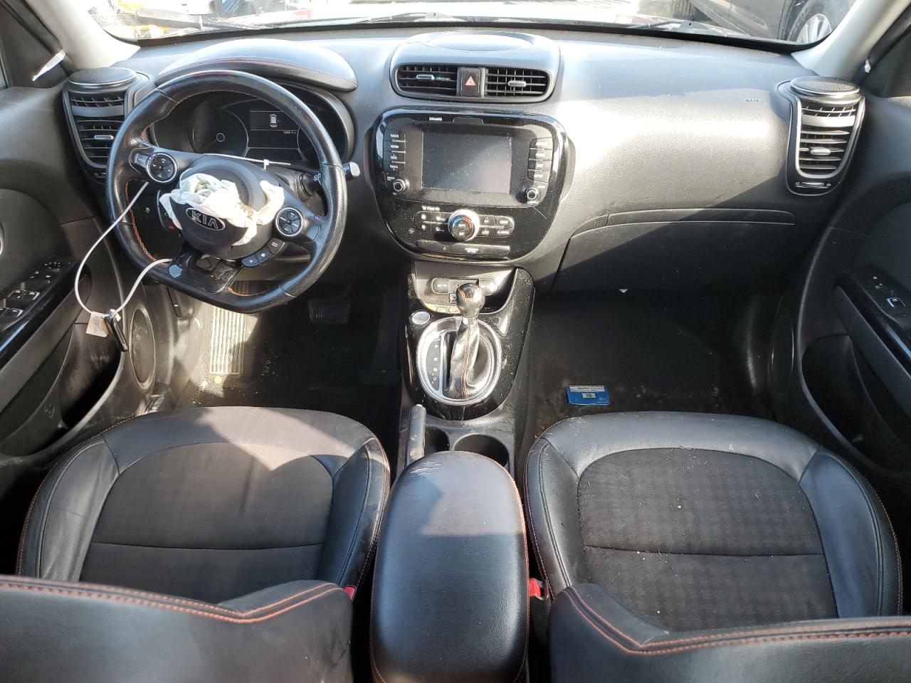 KNDJX3AA1H7884221 2017 Kia Soul !