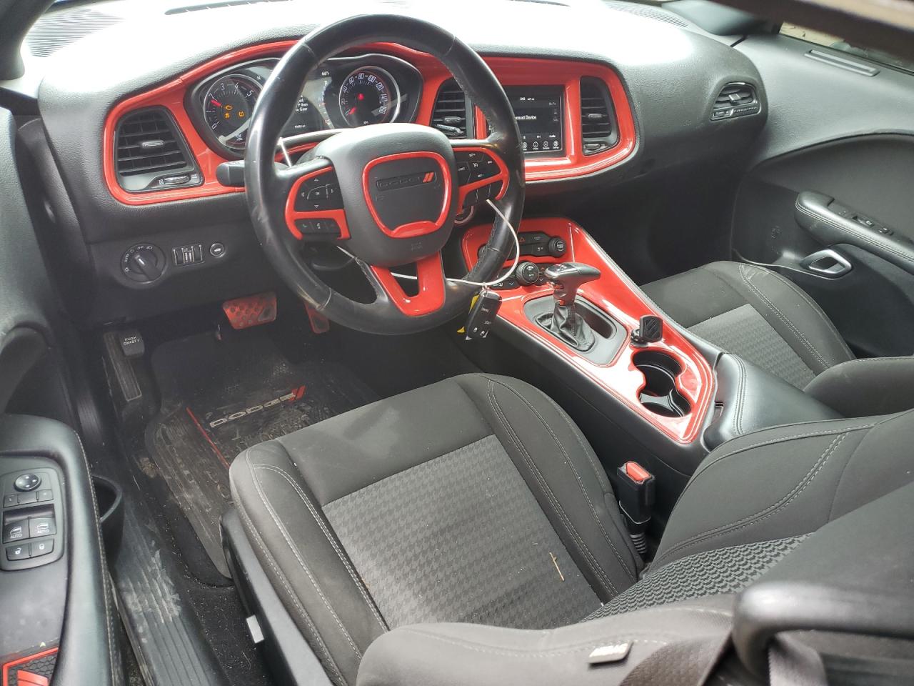 2C3CDZAG4KH744706 2019 Dodge Challenger Sxt