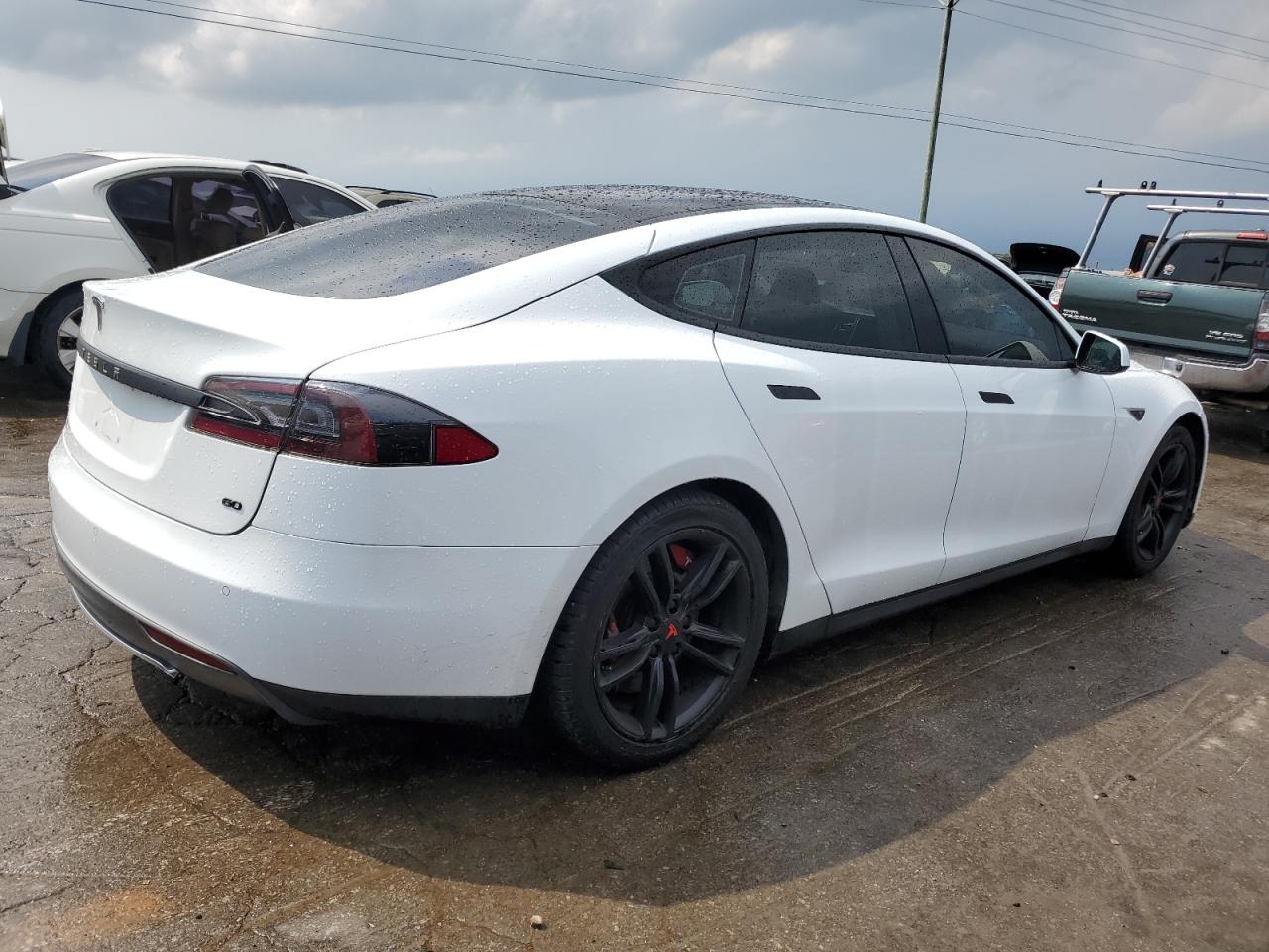 5YJSA1S1XEFP40097 2014 Tesla Model S