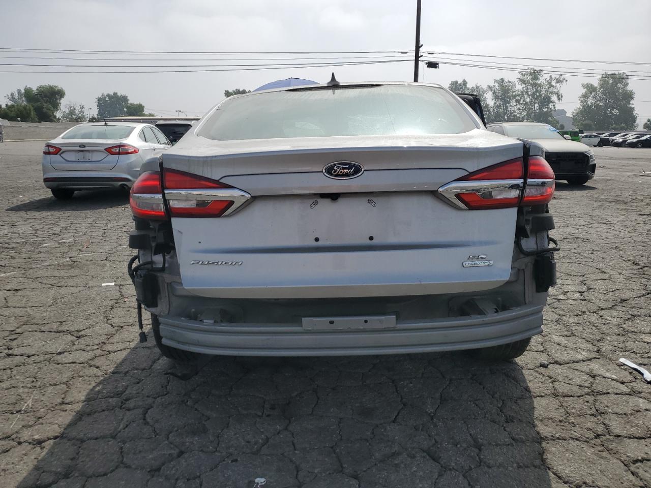 2020 Ford Fusion Se vin: 3FA6P0HD7LR114102