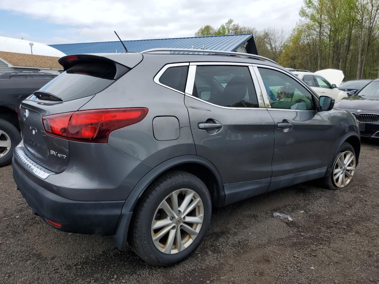 2017 Nissan Rogue Sport S vin: JN1BJ1CR8HW142565