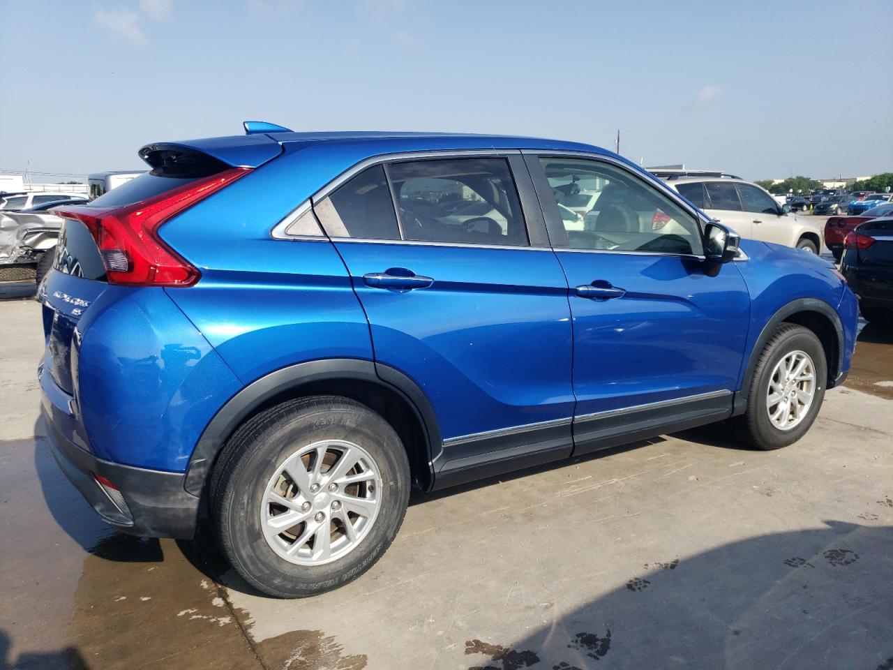 2018 Mitsubishi Eclipse Cross Es vin: JA4AS3AA7JZ063806