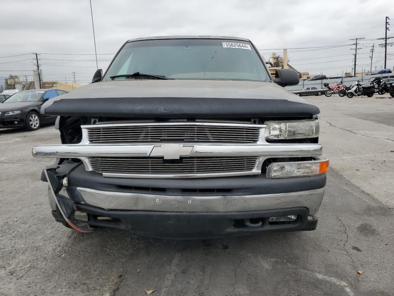 1GNEC13T81R219348 2001 Chevrolet Tahoe C1500