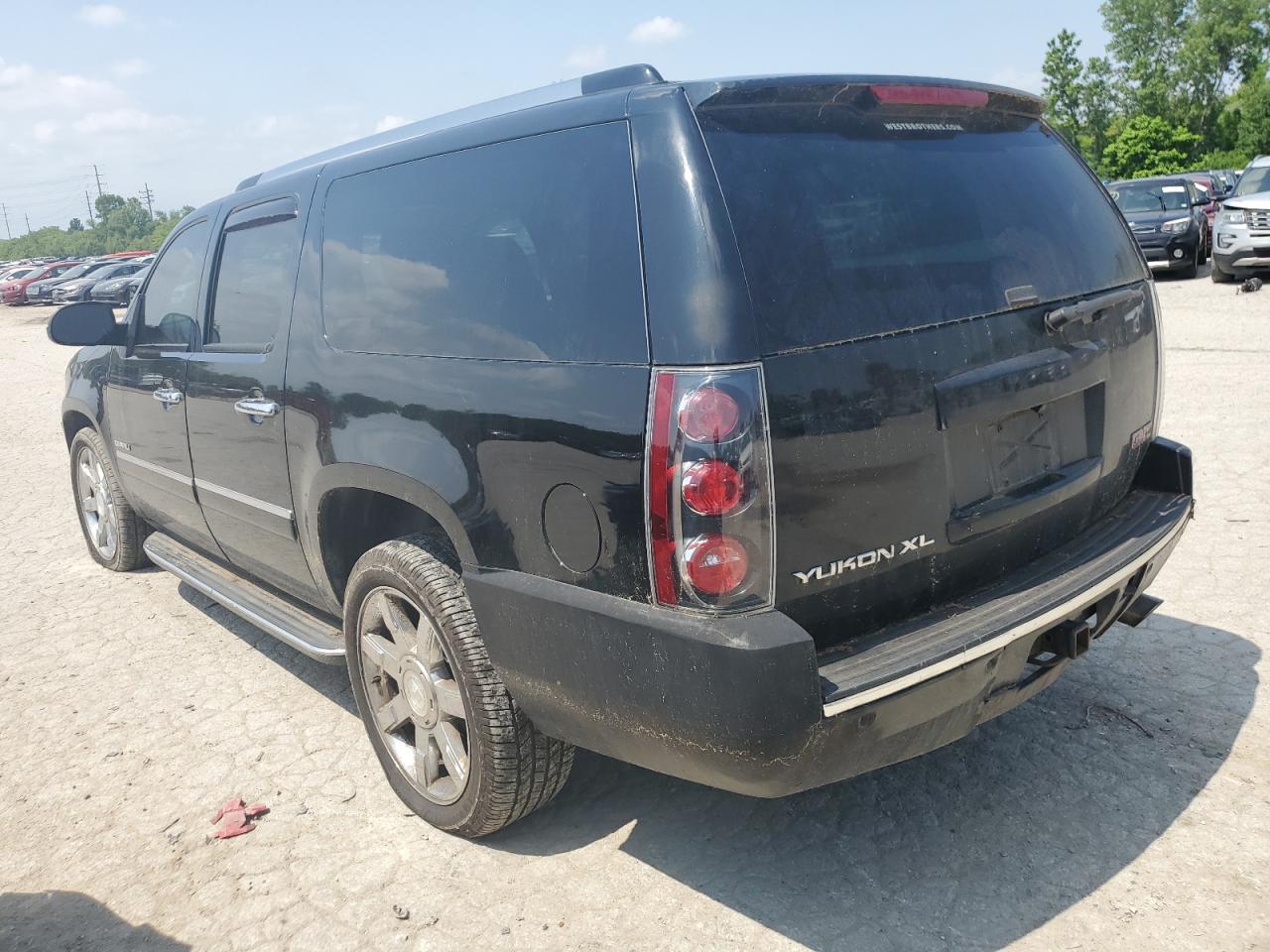 1GKS2MEF7BR269607 2011 GMC Yukon Xl Denali