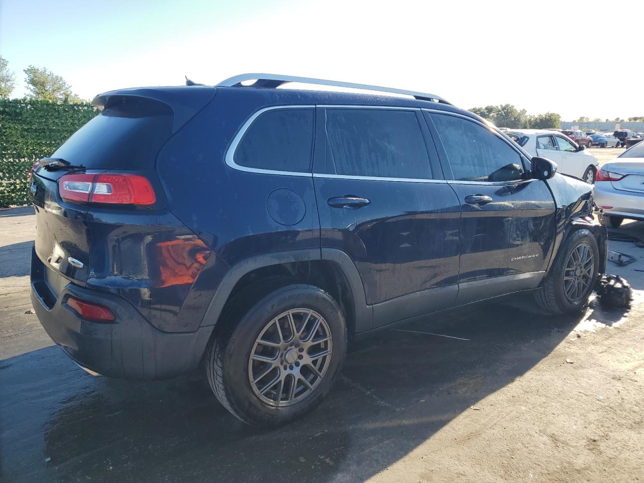 1C4PJMCS4FW552557 2015 Jeep Cherokee Latitude