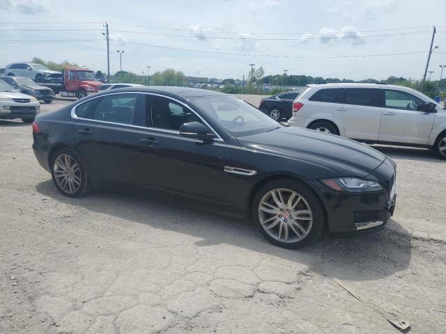 VIN SAJBK4BV9GCY22647 2016 Jaguar XF, Prestige no.4