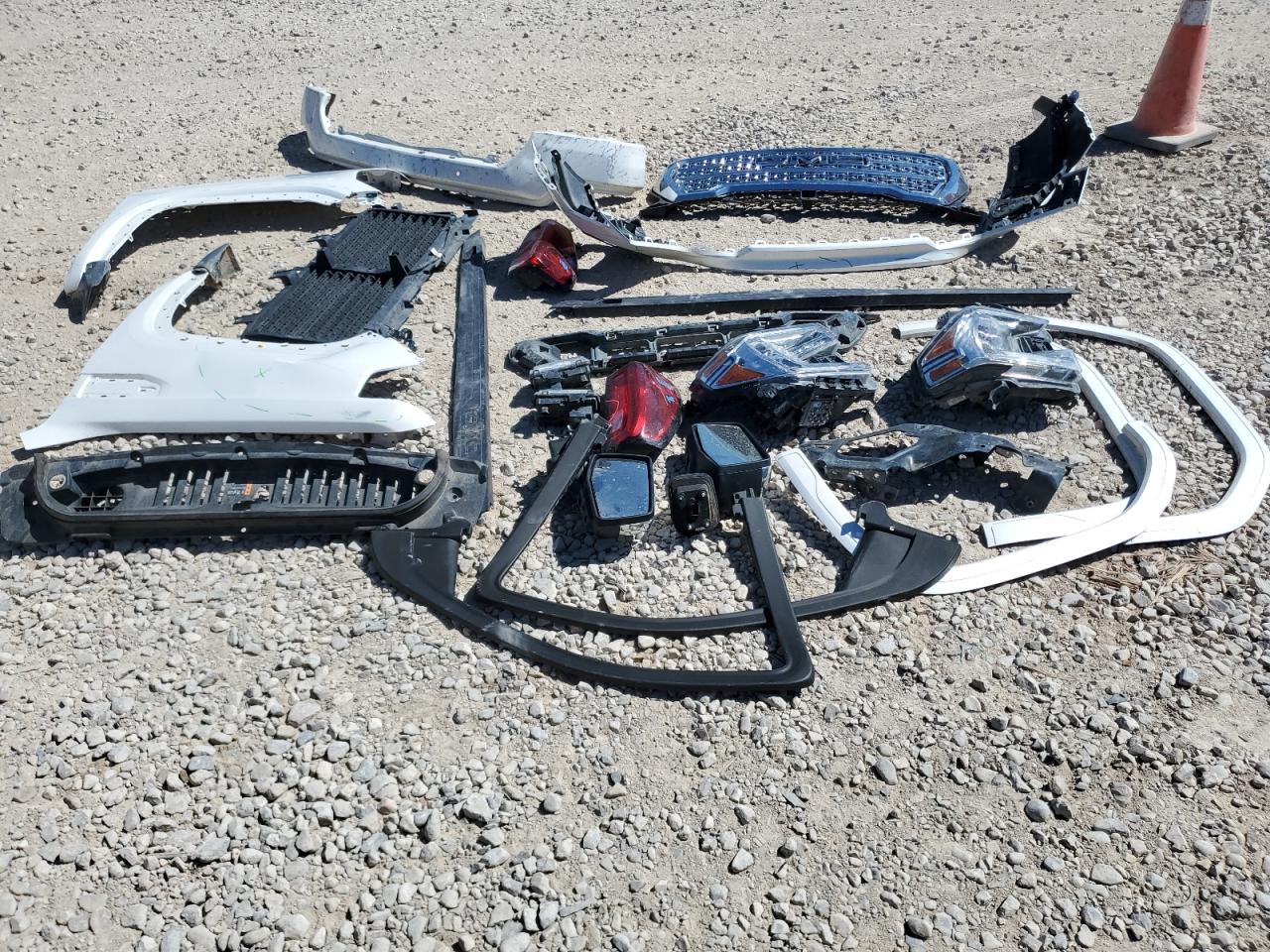 1GTU9FEL4KZ369973 2019 GMC Sierra K1500 Denali