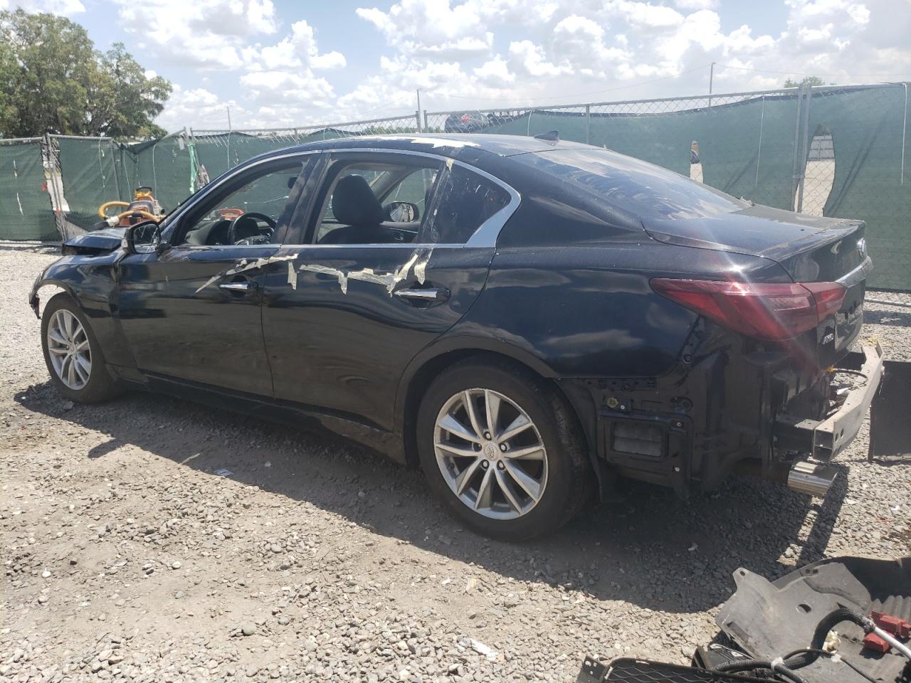 JN1EV7AR2JM431305 2018 Infiniti Q50 Luxe