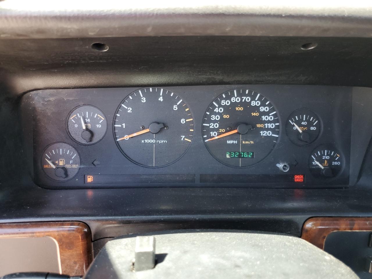 1J4GZ58Y1TC324762 1996 Jeep Grand Cherokee Laredo