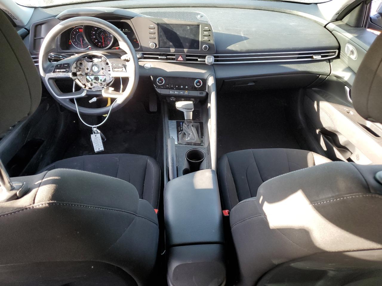 KMHLM4AG1NU323201 2022 Hyundai Elantra Sel