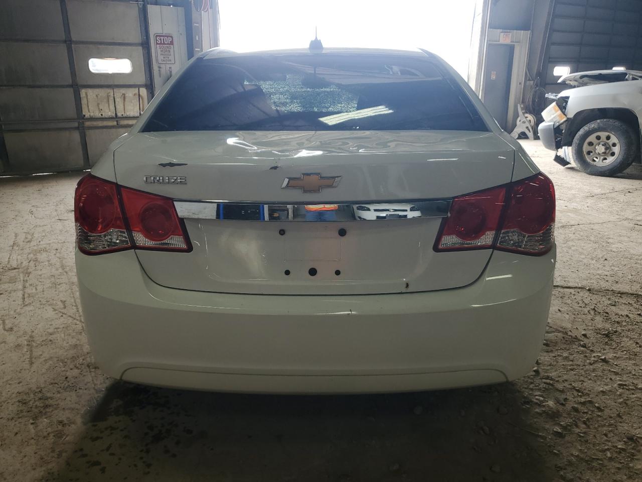 1G1PC5SH8G7214931 2016 Chevrolet Cruze Limited Ls