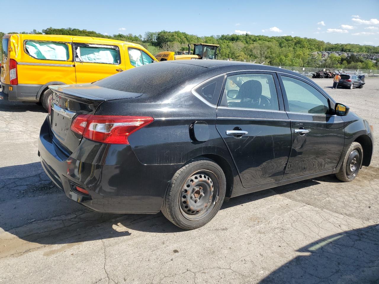 2018 Nissan Sentra S vin: 3N1AB7AP8JY303153