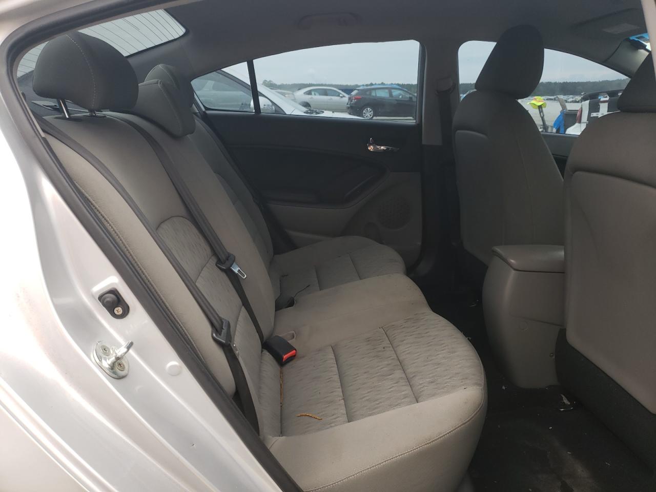 KNAFK4A60F5329448 2015 Kia Forte Lx