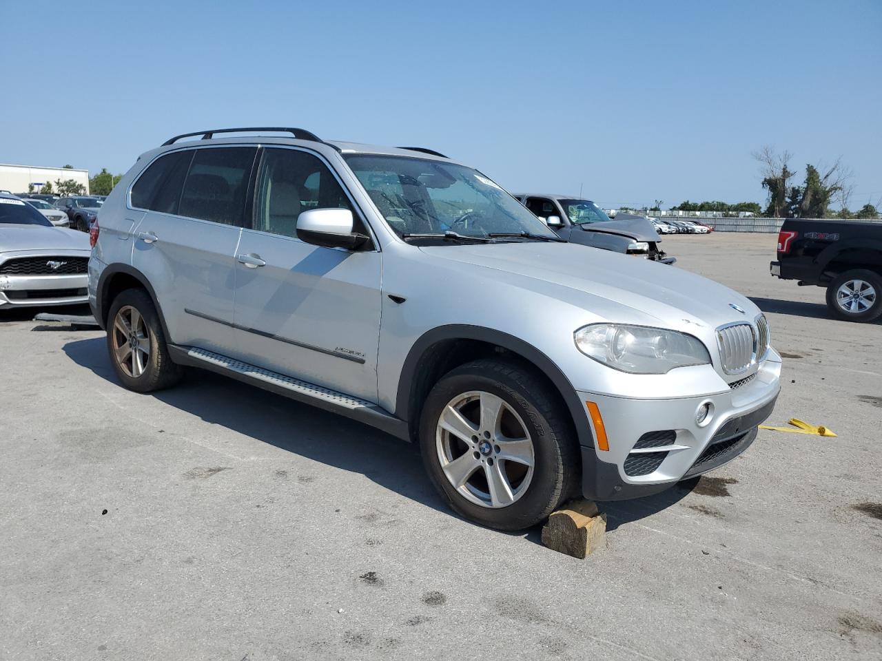 2013 BMW X5 xDrive35D vin: 5UXZW0C59D0B94161