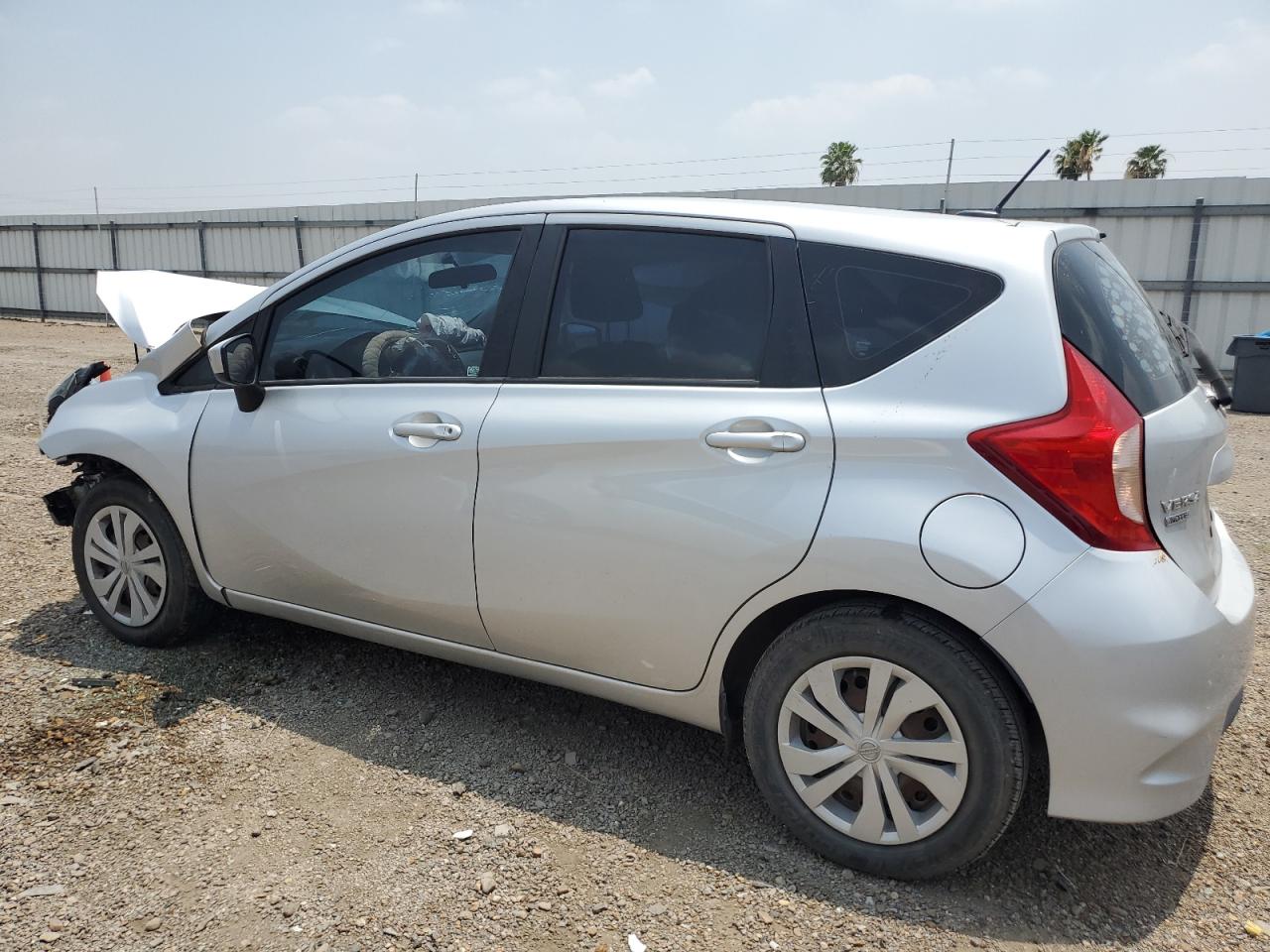 2017 Nissan Versa Note S vin: 3N1CE2CPXHL379982