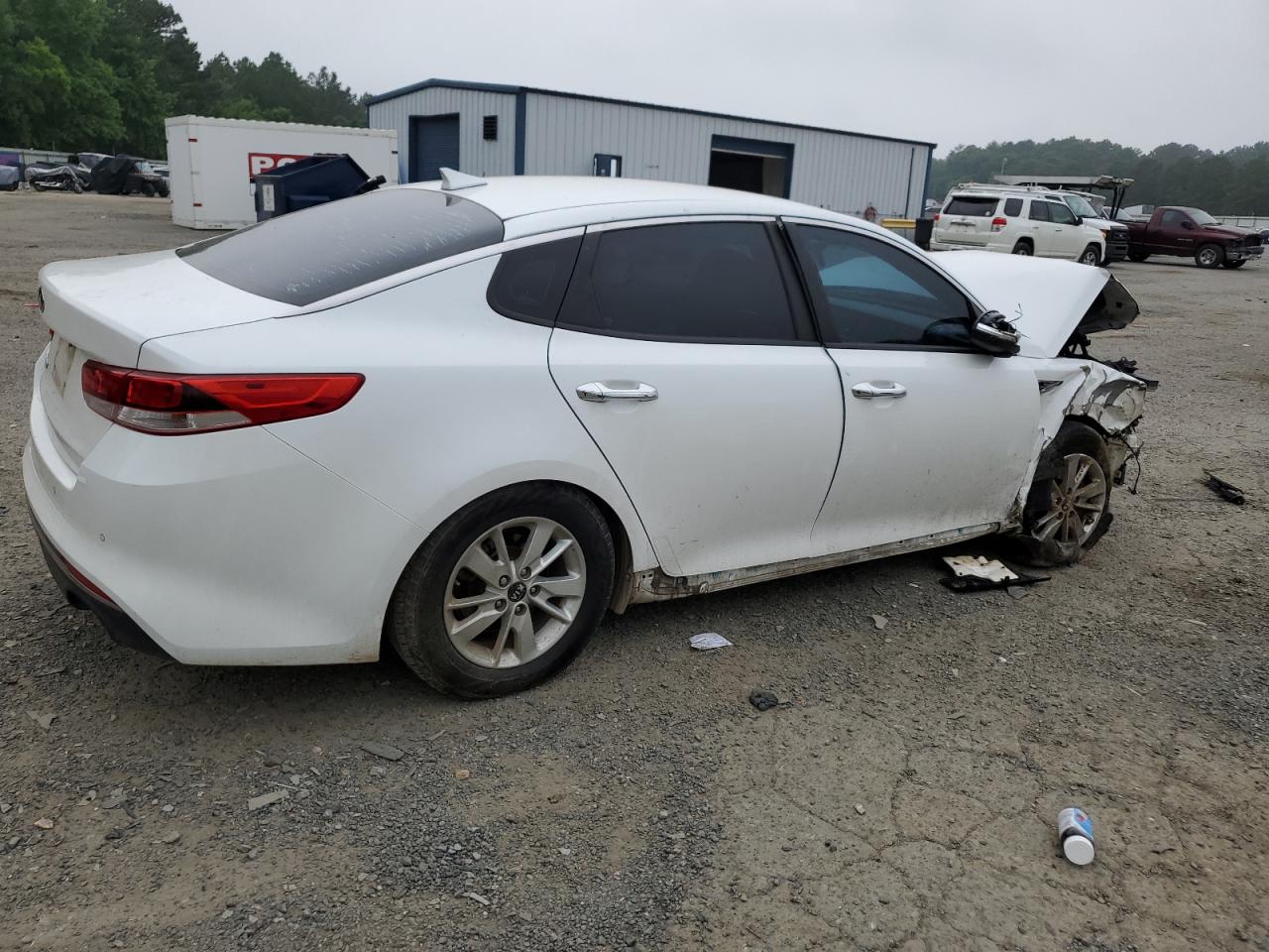 2016 Kia Optima Lx vin: 5XXGT4L38GG063732