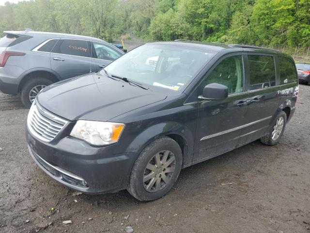 Lot #2526014139 2014 CHRYSLER TOWN & COU salvage car