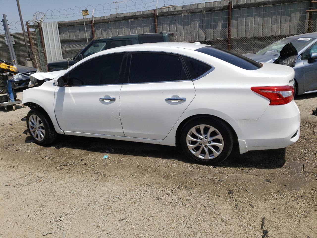 2018 Nissan Sentra S vin: 3N1AB7APXJY256398