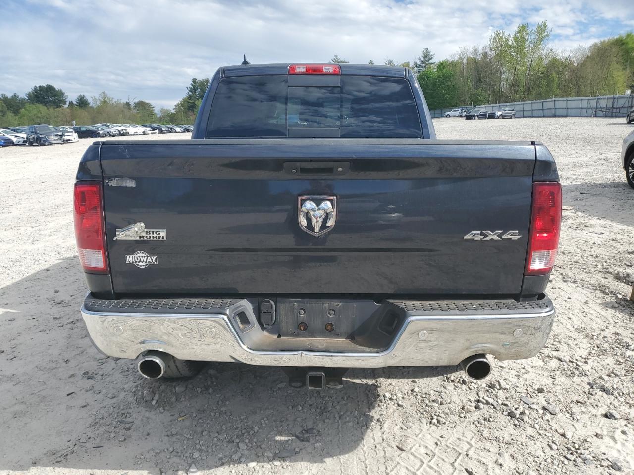 1C6RR7LT0FS705381 2015 Ram 1500 Slt