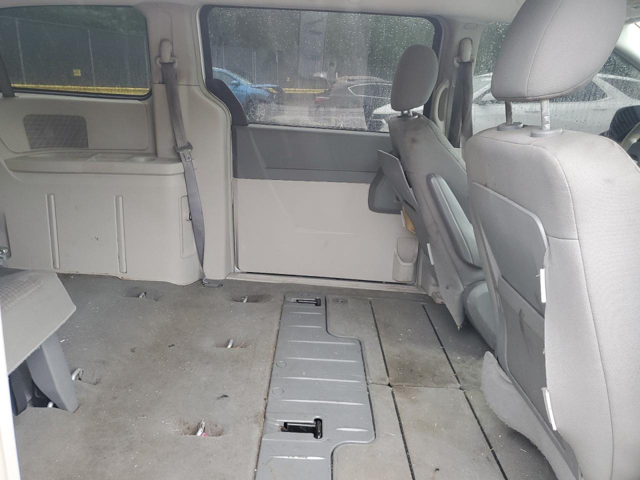 2A8HR44H48R118966 2008 Chrysler Town & Country Lx