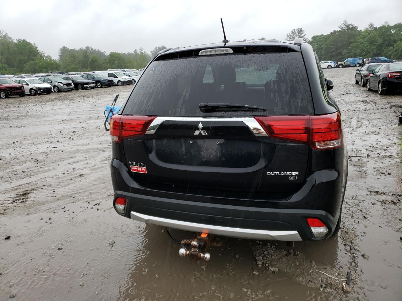 JA4AZ3A37GZ017768 2016 Mitsubishi Outlander Se