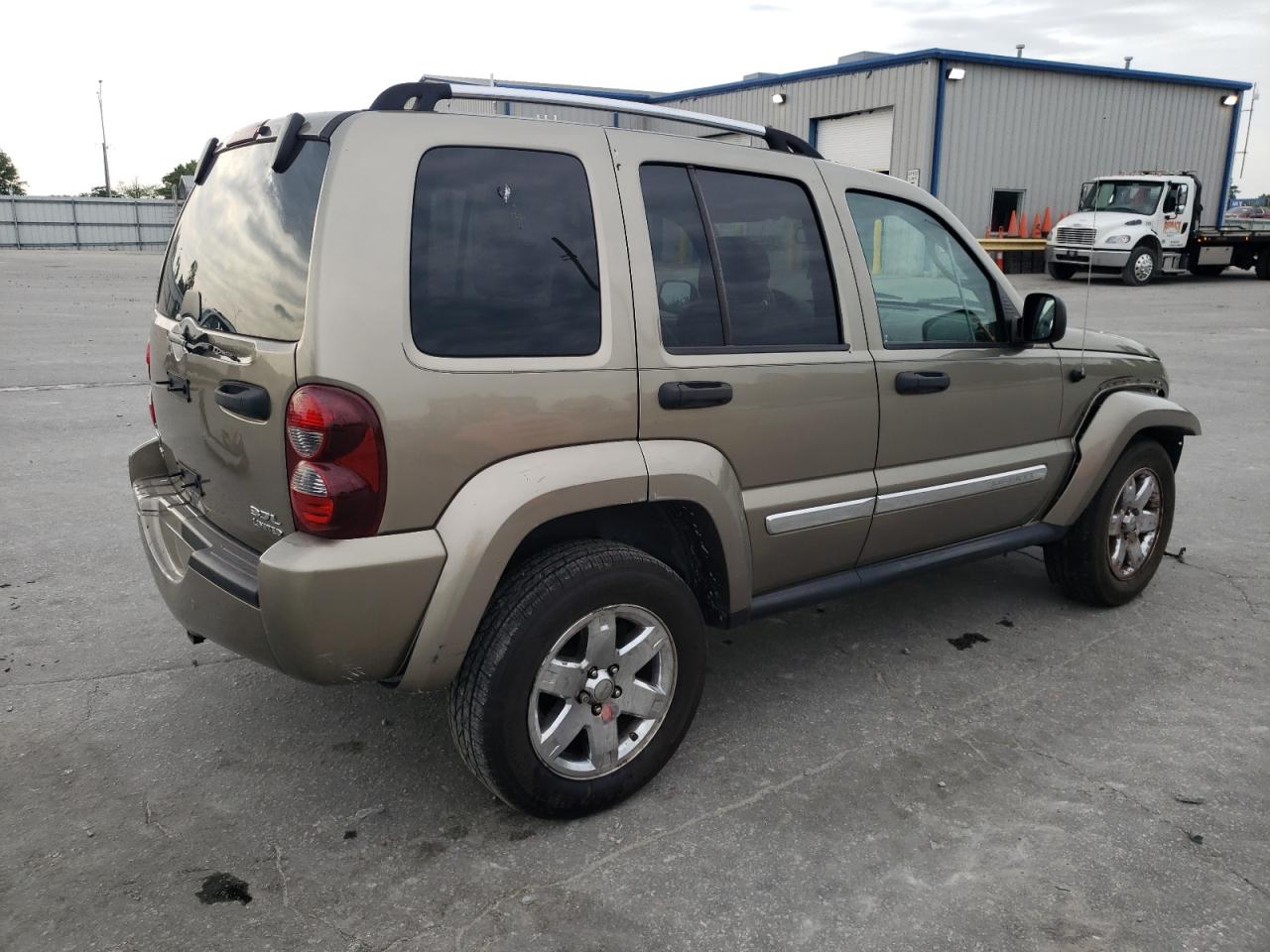 1J8GL58K25W559362 2005 Jeep Liberty Limited