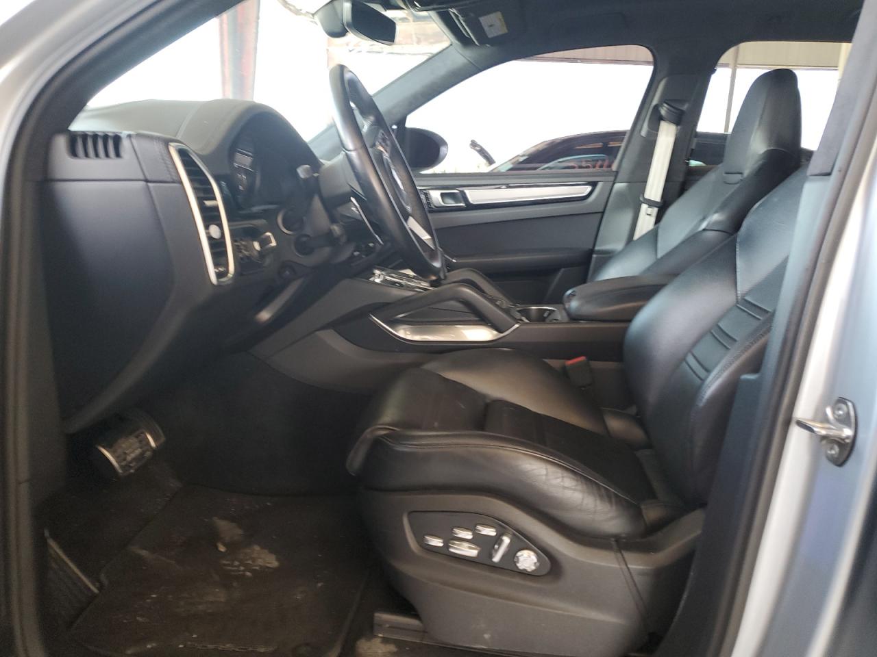 WP1AF2AY4KDA80321 2019 Porsche Cayenne Turbo