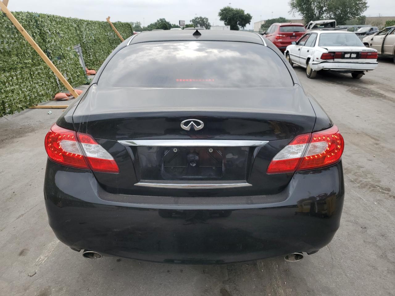 JN1BY1AP8BM320619 2011 Infiniti M37