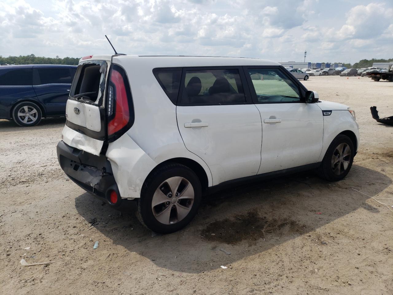 KNDJN2A24F7120739 2015 Kia Soul