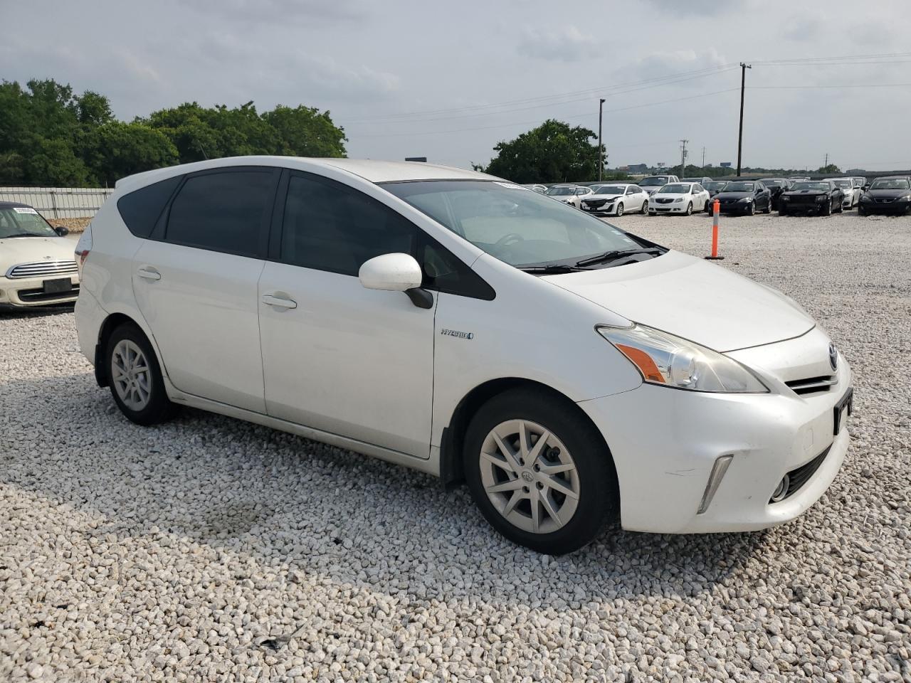 JTDZN3EU1C3143211 2012 Toyota Prius V