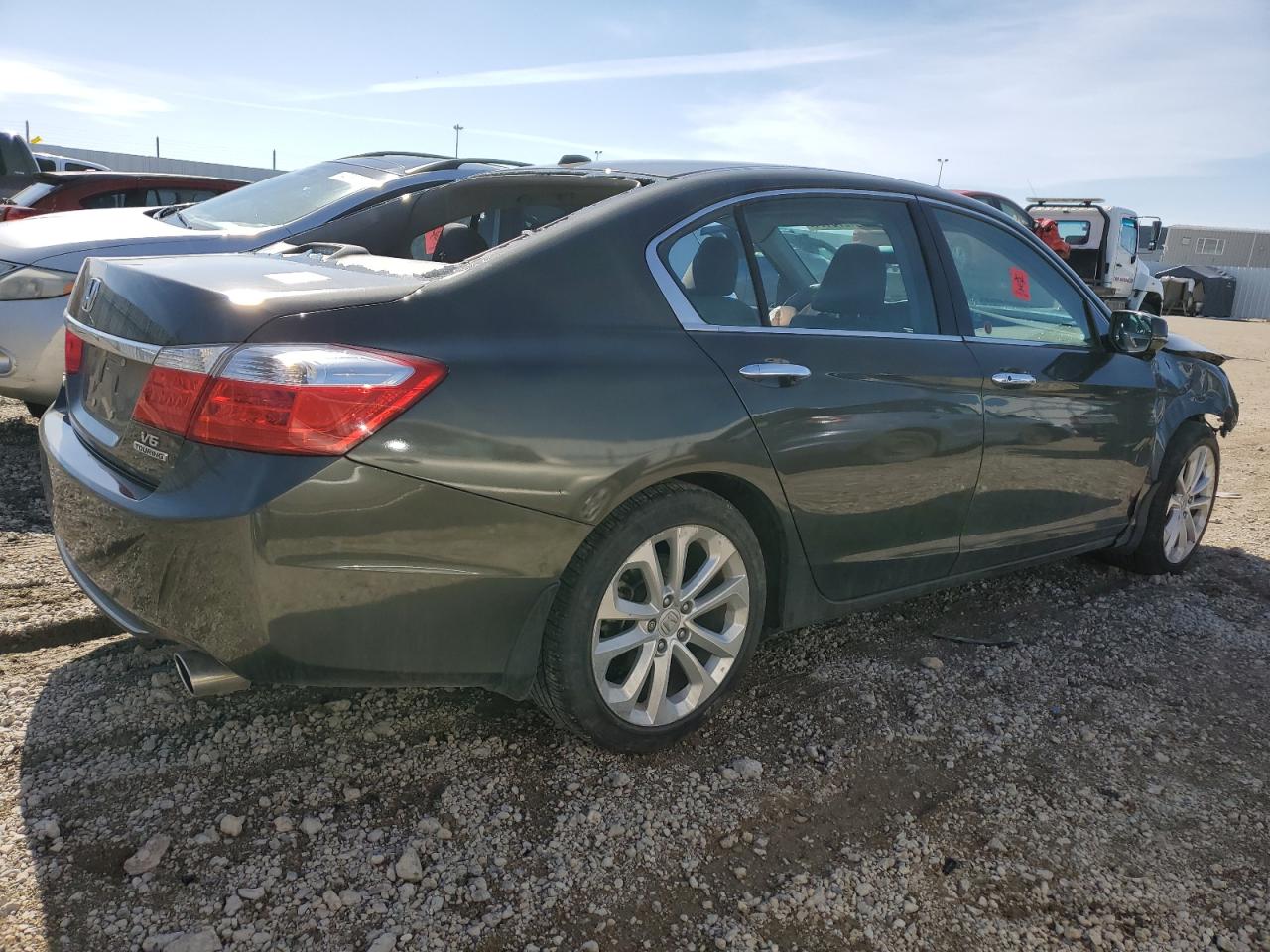 1HGCR3F95EA800161 2014 Honda Accord Touring