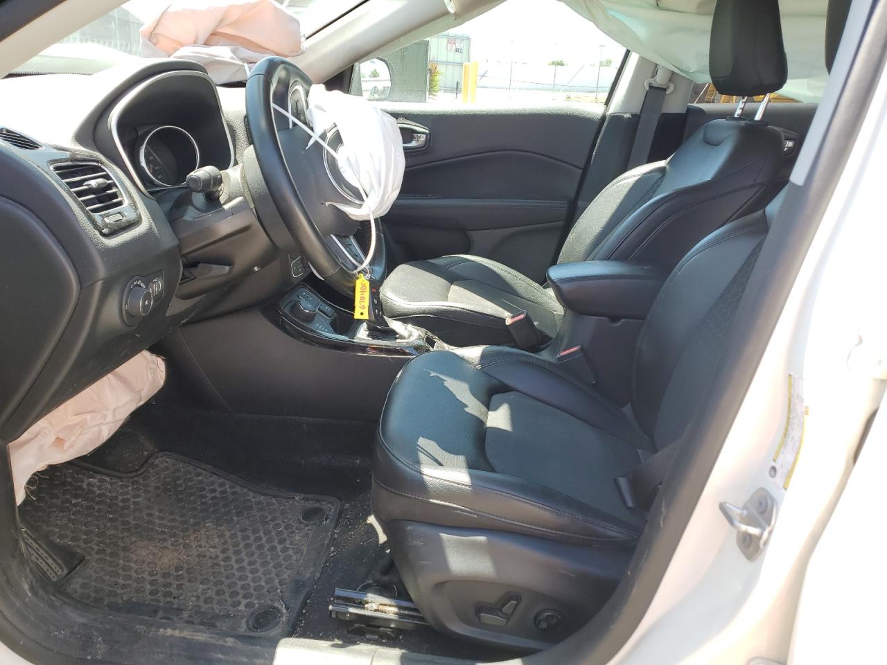 3C4NJDBB6KT724273 2019 Jeep Compass Latitude