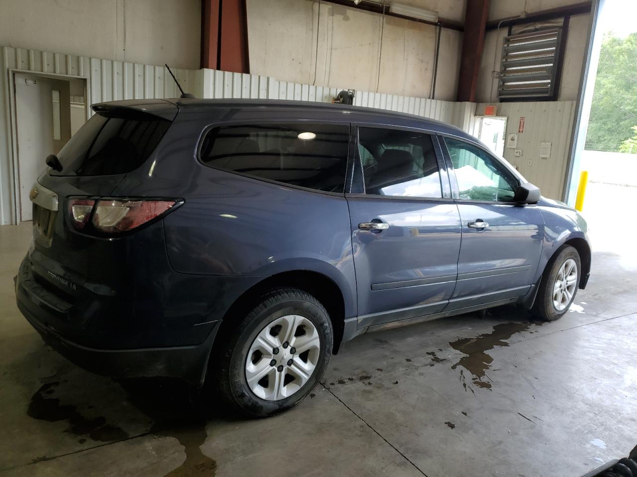 2013 Chevrolet Traverse Ls vin: 1GNKRFEDXDJ259941