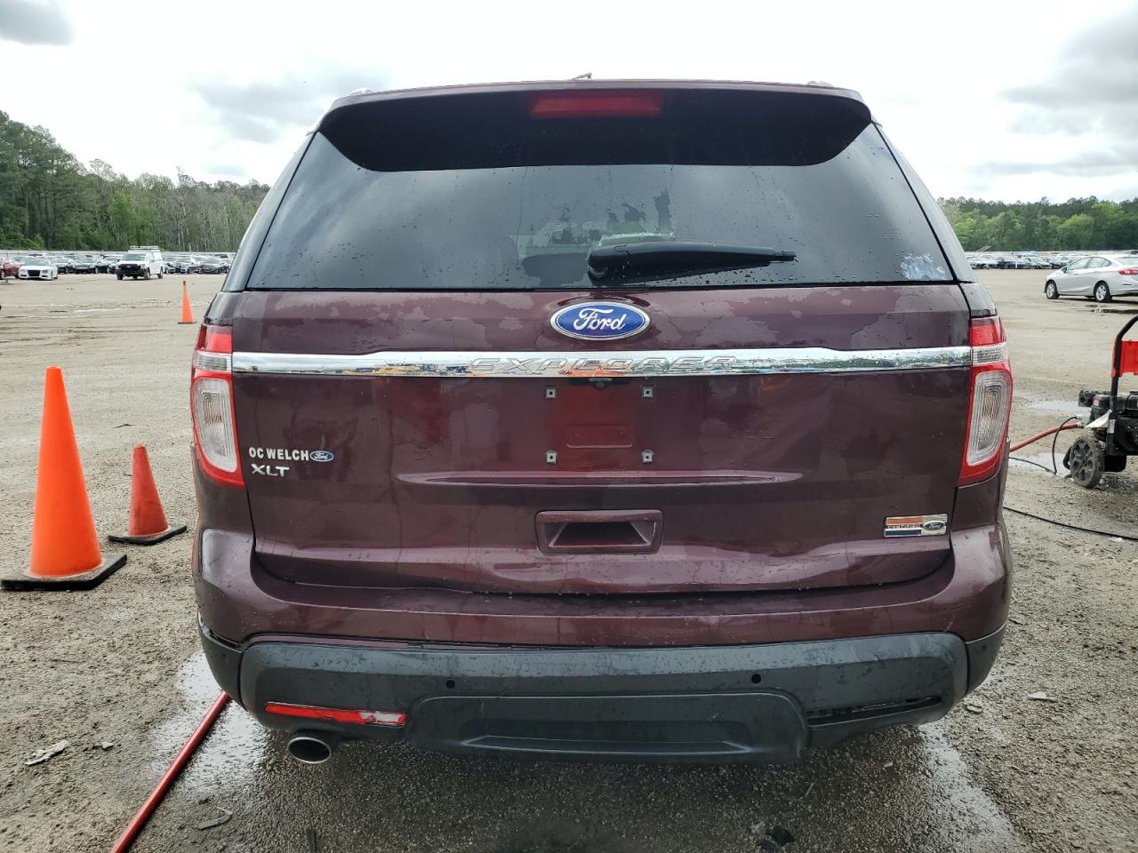 1FMHK7D80BGA41028 2011 Ford Explorer Xlt