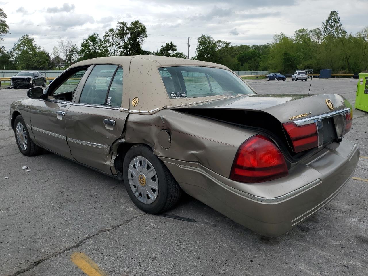 2MEFM74W25X666953 2005 Mercury Grand Marquis Gs