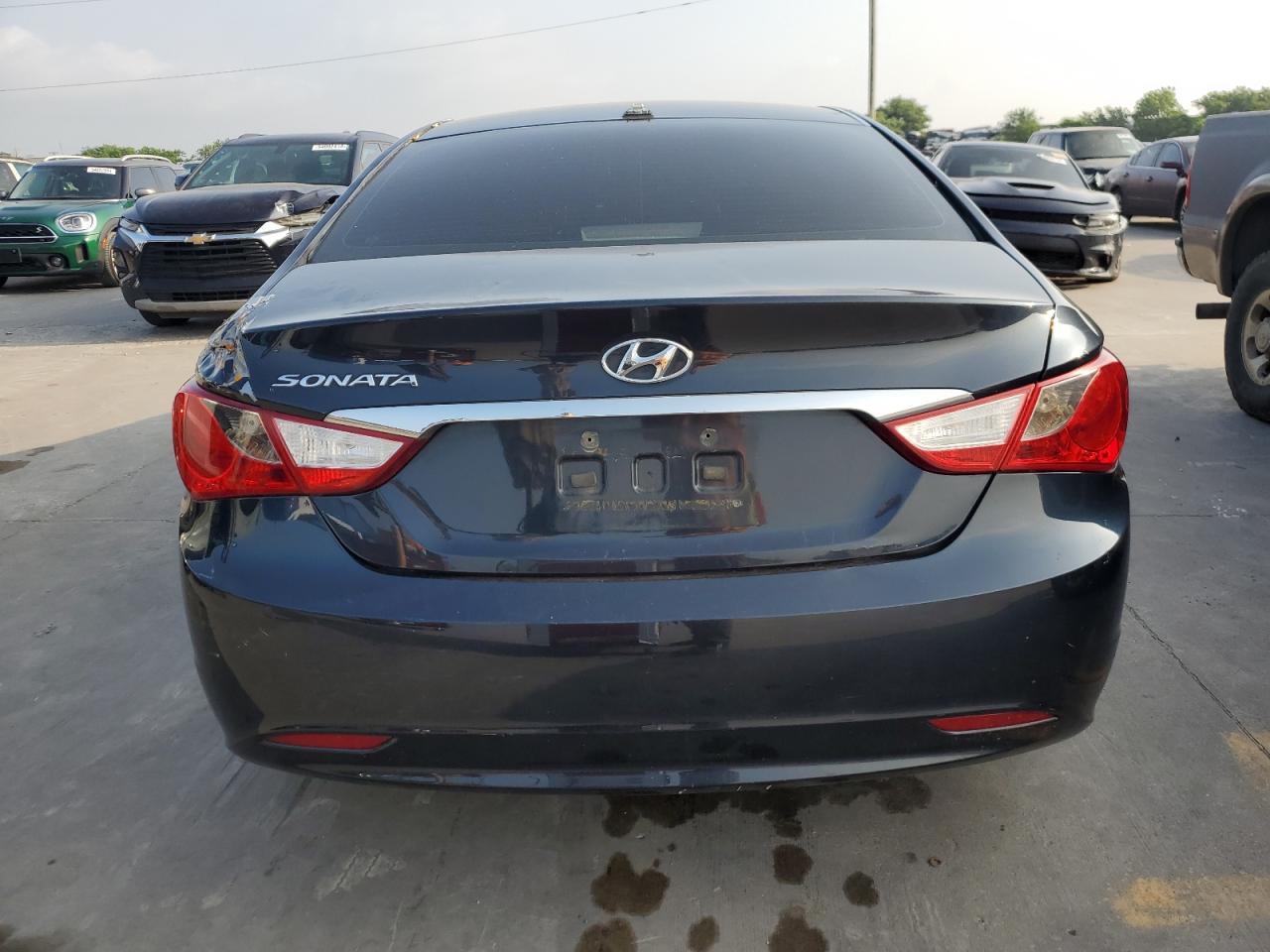 5NPEB4AC4DH743656 2013 Hyundai Sonata Gls